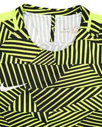 NIKE TRAINING SHIRT XL