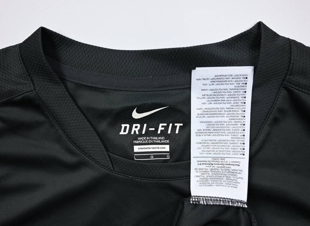 MANCHESTER UNITED SHIRT L