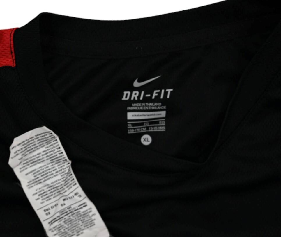 MANCHESTER UNITED SHIRT XL. BOYS