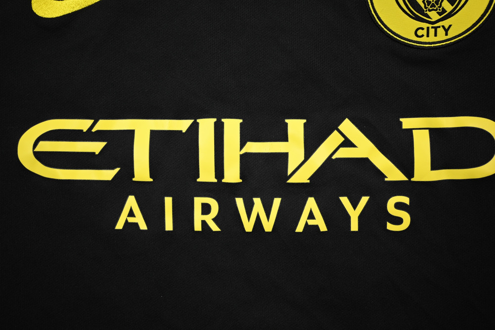 2016-17 MANCHESTER CITY *SILVA* SHIRT L