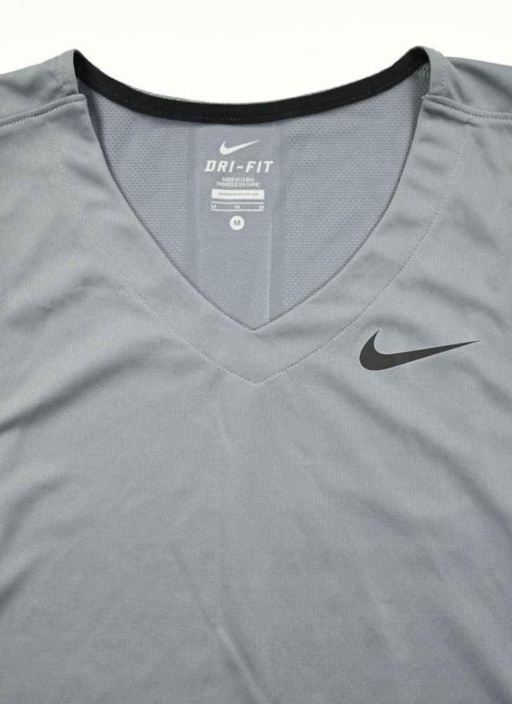 NIKE BASKETBALL SHIRT M