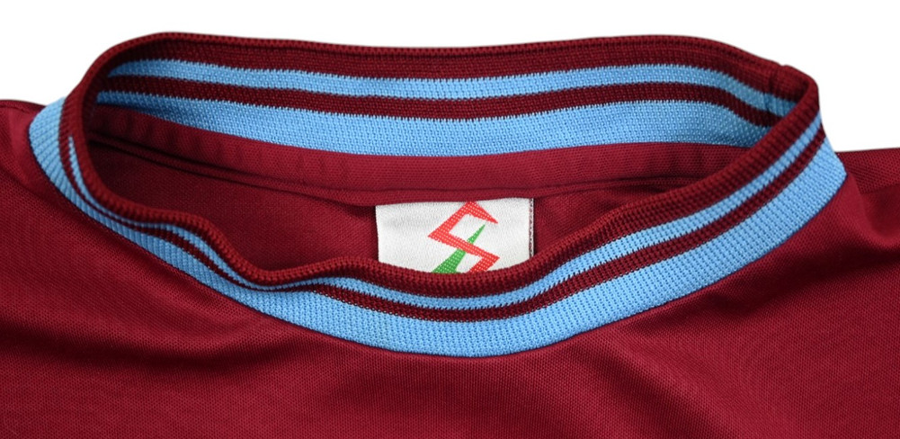 2001-02 BURNLEY KOSZULKA L. BOYS 