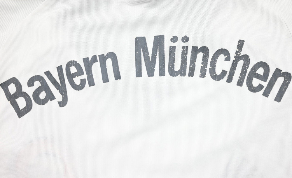 2002-03 BAYERN MUNCHEN SHIRT S