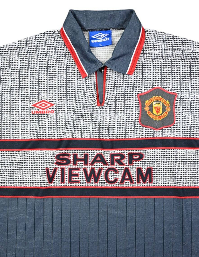 1995-96 MANCHESTER UNITED *CANTONA* SHIRT XL