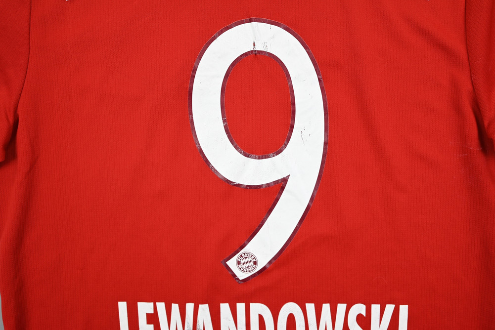 2015-16 BAYERN MUNCHEN *LEWANDOWSKI* KOSZULKA XL. BOYS