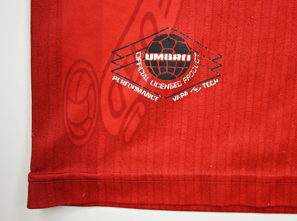 1996-98 MANCHESTER UNITED KOSZULKA XL. BOYS