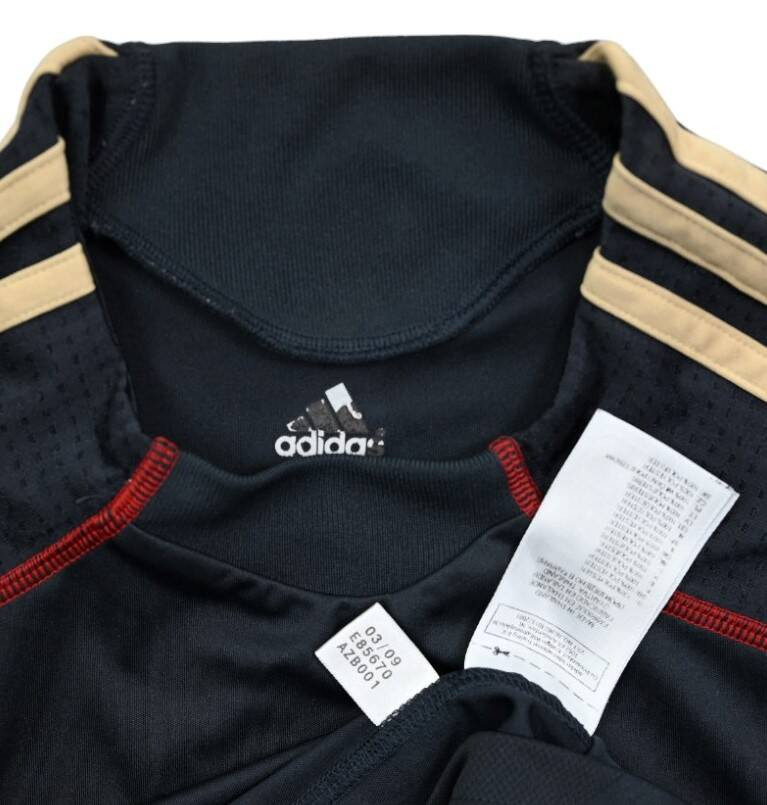 2009-10 LIVERPOOL SHIRT S