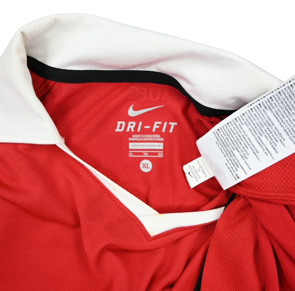 2010-11 MANCHESTER UNITED *EVRA* SHIRT XL