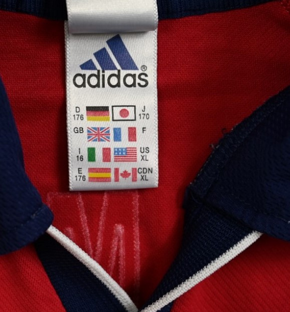 1999-01 BAYERN MUNCHEN SHIRT XL.BOYS/S