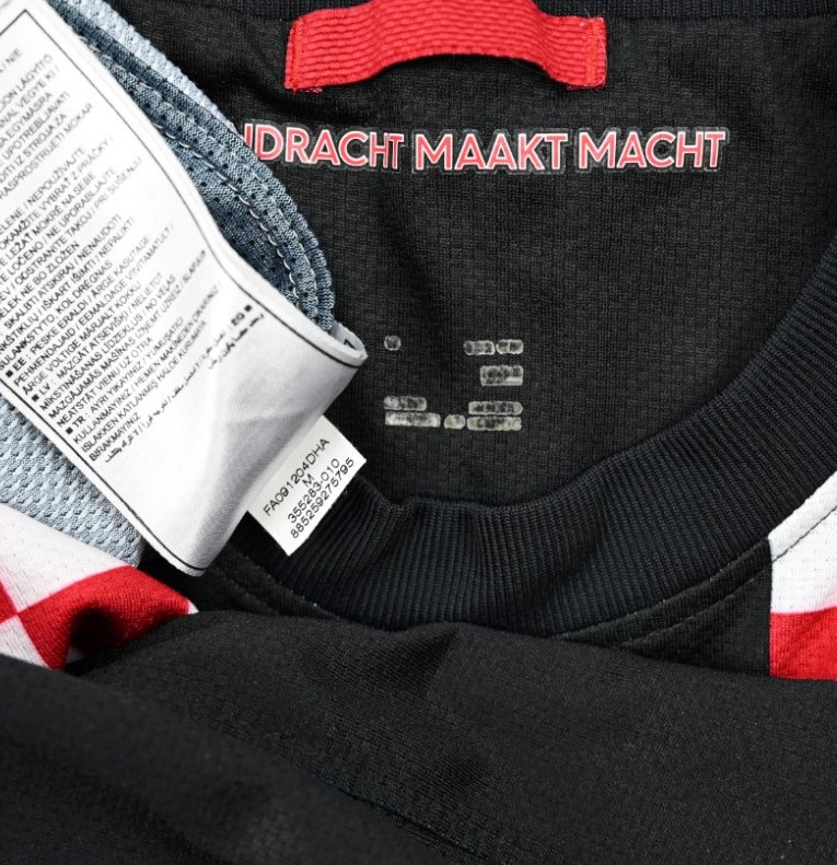 2009-11 PSV *AMRABAT* SHIRT M. BOYS