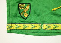 1994-96 NORWICH CITY SHORTS M