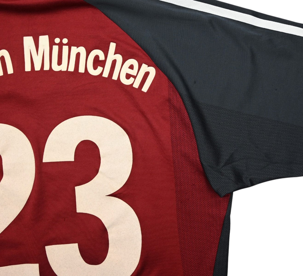 2001-02 BAYERN MUNCHEN *HARGREAVES* SHIRT S