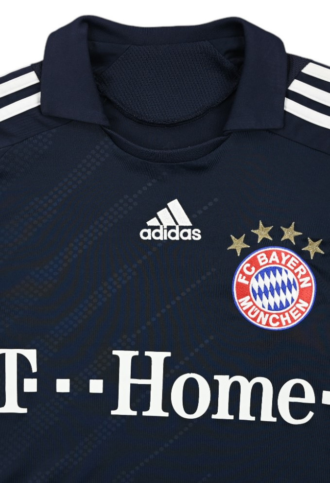 2008-09 BAYERN MUNCHEN SHIRT XL. BOYS