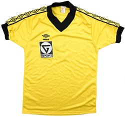 UMBRO OLDSCHOOL SHIRT S