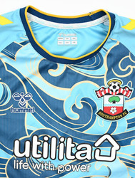 2022-23 SOUTHAMPTON FC *LIVRAMENTO* SHIRT XL. BOYS