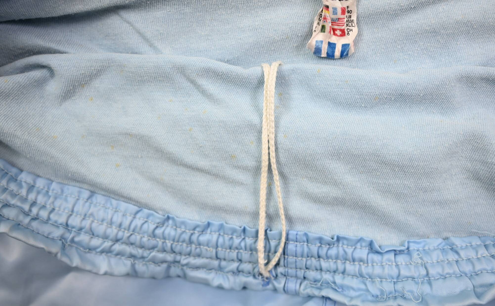 ADIDAS OLDSCHOOL SPODENKI M / L