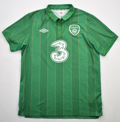 2011-12 IRELAND SHIRT 42