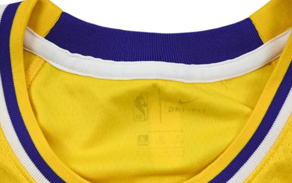 LOS ANGELES LAKERS *JAMES* SHIRT L. BOYS