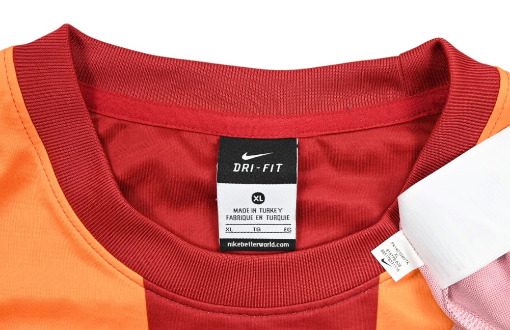 2014-15 GALATASARAY SHIRT XL