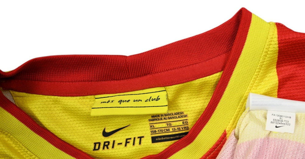 2013-14 BARCELONA SHIRT XL. BOYS