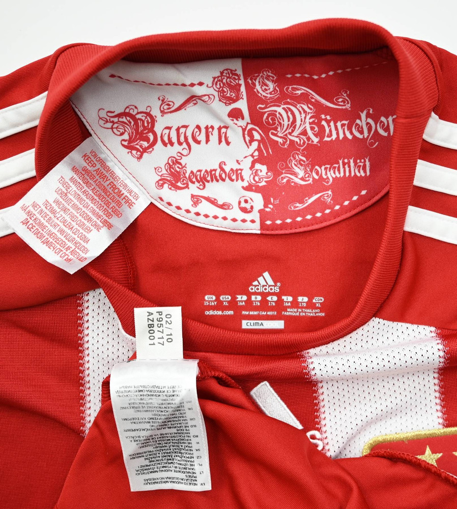 2010-11 BAYERN MUNCHEN *SCHWEINSTEIGER* SHIRT XL. BOYS