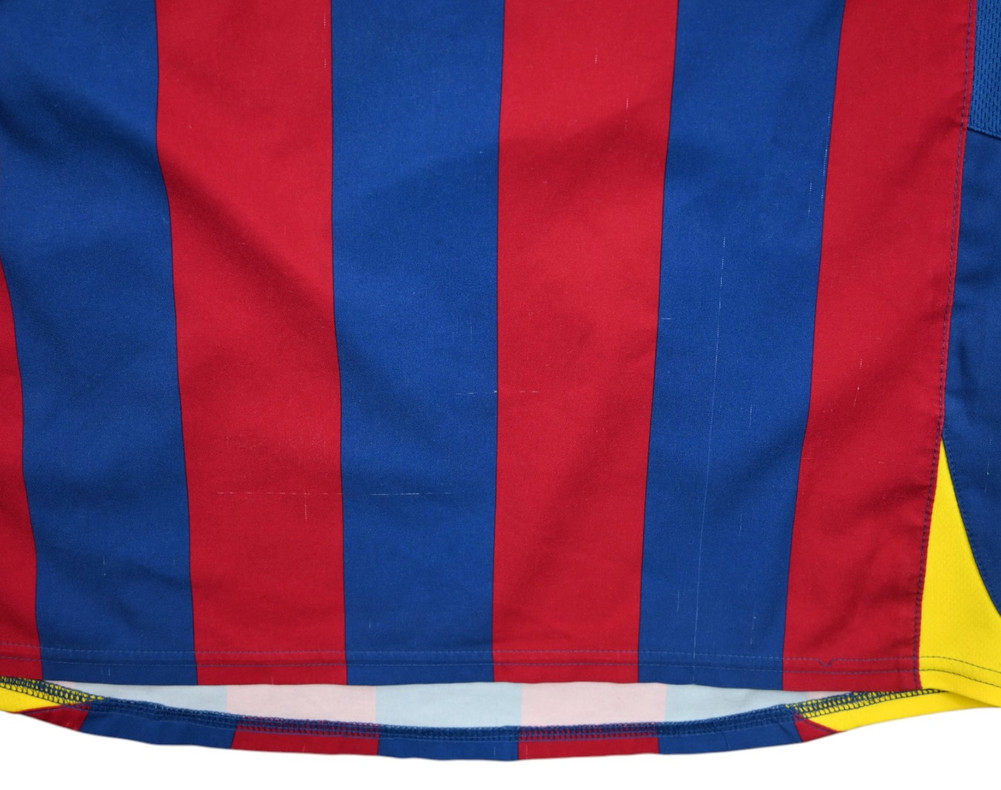 2005-06 BARCELONA *RONALDINHO* SHIRT L. BOYS