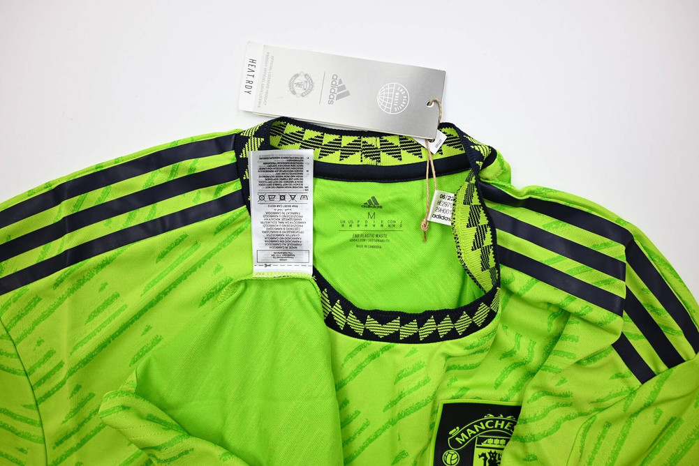 2022-23 MANCHESTER UNITED SHIRT M