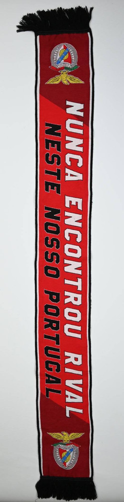 S.L. BENFICA NUNCA ENCONTROU RIVAL SCARF