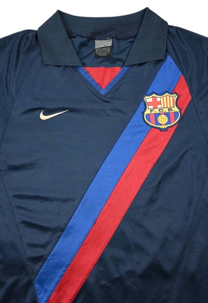 2002-03 BARCELONA *PUYOL* SHIRT S