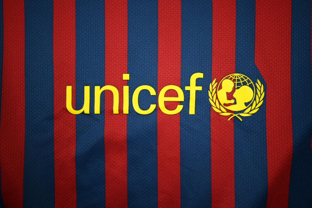 2011-12 BARCELONA KOSZULKA XL. BOYS