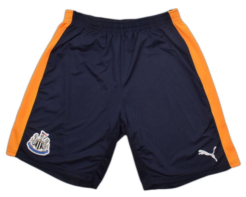 NEWCASTLE UNITED SHORTS L