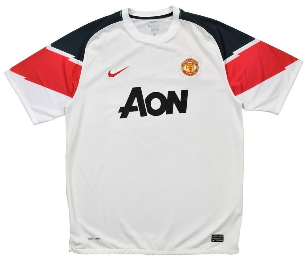 2010-12 MANCHESTER UNITED *CHICHARITO* SHIRT L