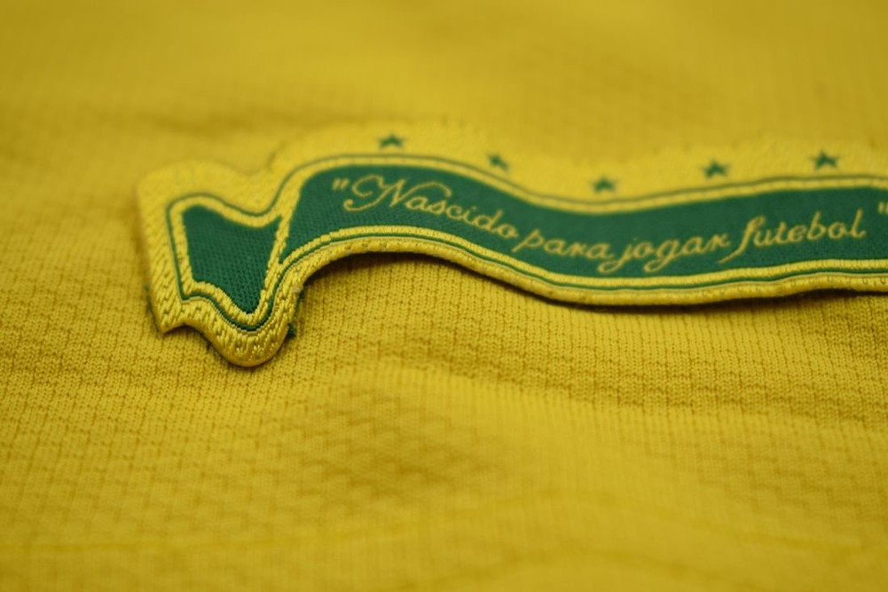 2006-08 BRAZIL SHIRT S