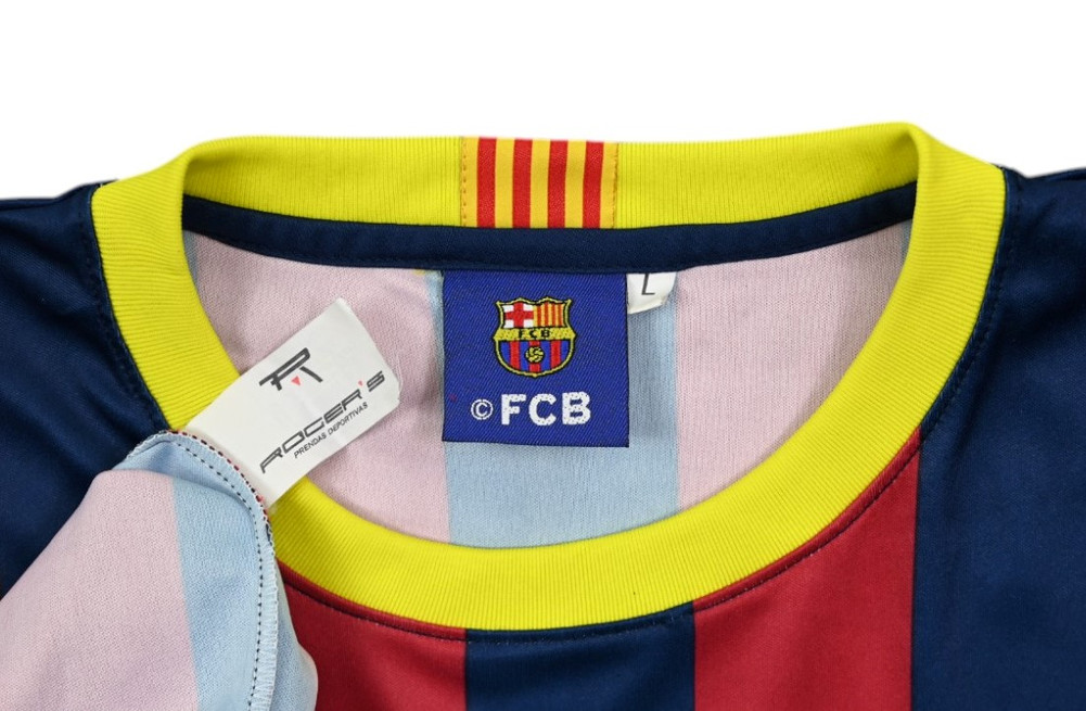 2013-14 BARCELONA *PIQUE* SHIRT L