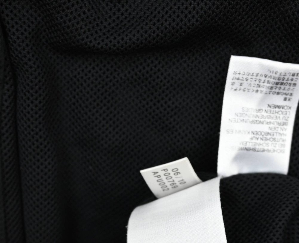 2010-11 LIVERPOOL JACKET S