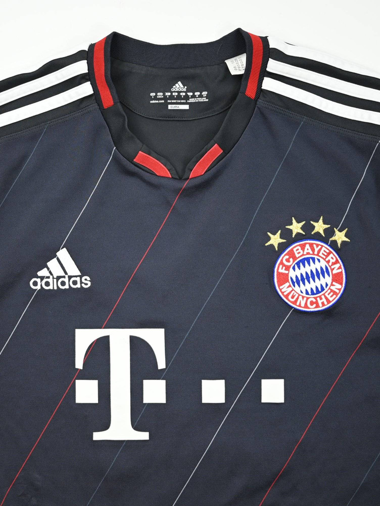 2010-11 BAYERN MUNCHEN *SCHWEINSTEIGER* SHIRT S