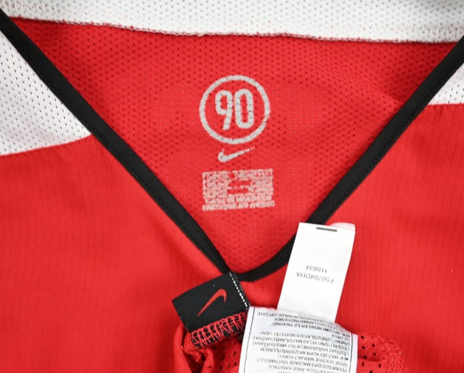 2004-06 MANCHESTER UNITED  *BEST* SHIRT L