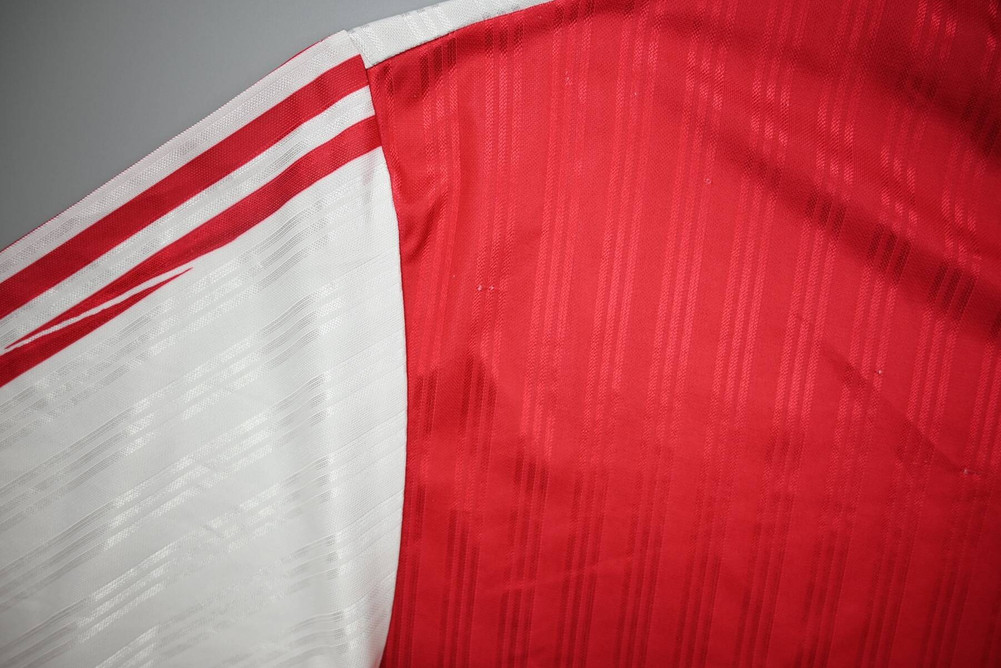 BAYERN MUNCHEN #6 SHIRT XXL