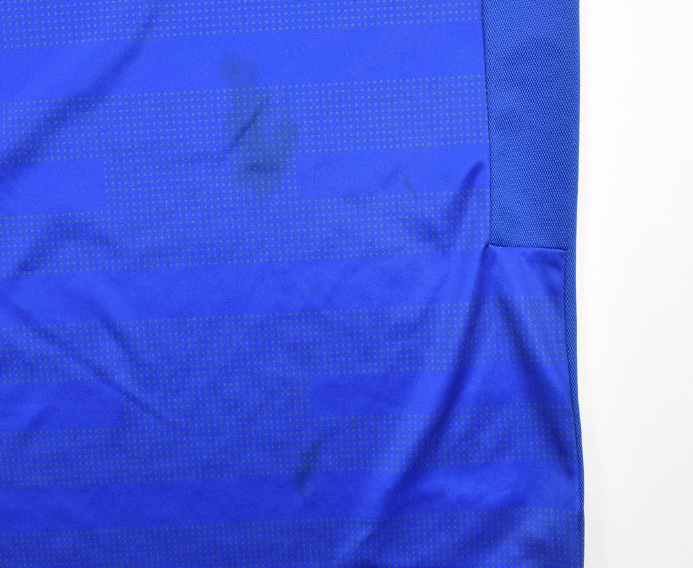 MANCHESTER UNITED SHIRT XL