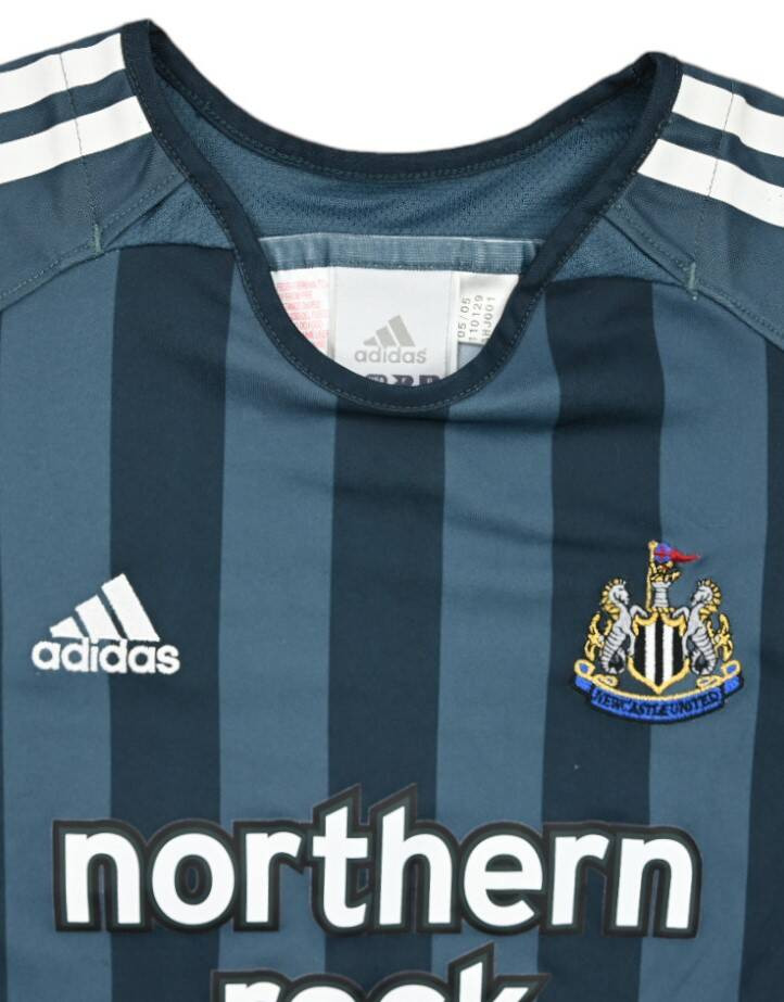2005-06 NEWCASTLE UNITED SHIRT S. BOYS