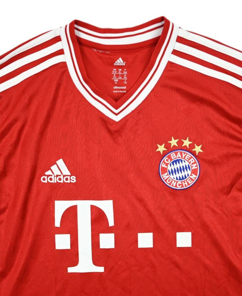 2013-14 BAYERN MUNCHEN LONGSLEEVE XL .BOYS