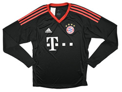 2017-18 BAYERN MUNCHEN LONGSLEEVE XL.  BOYS