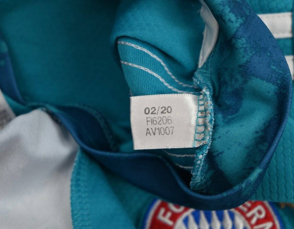 2020-21 BAYERN MUNCHEN LONGSLEEVE XL. BOYS