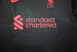 2022-23 LIVERPOOL KOSZULKA XL. BOYS