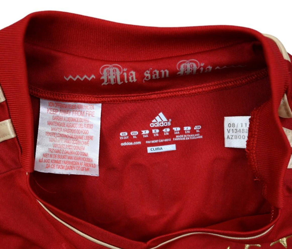 2011-13 BAYERN MUNCHEN SHIRT XL. BOYS