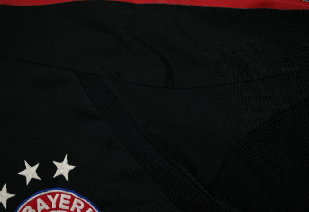 2004-06 BAYERN MUNCHEN SHIRT L. BOYS