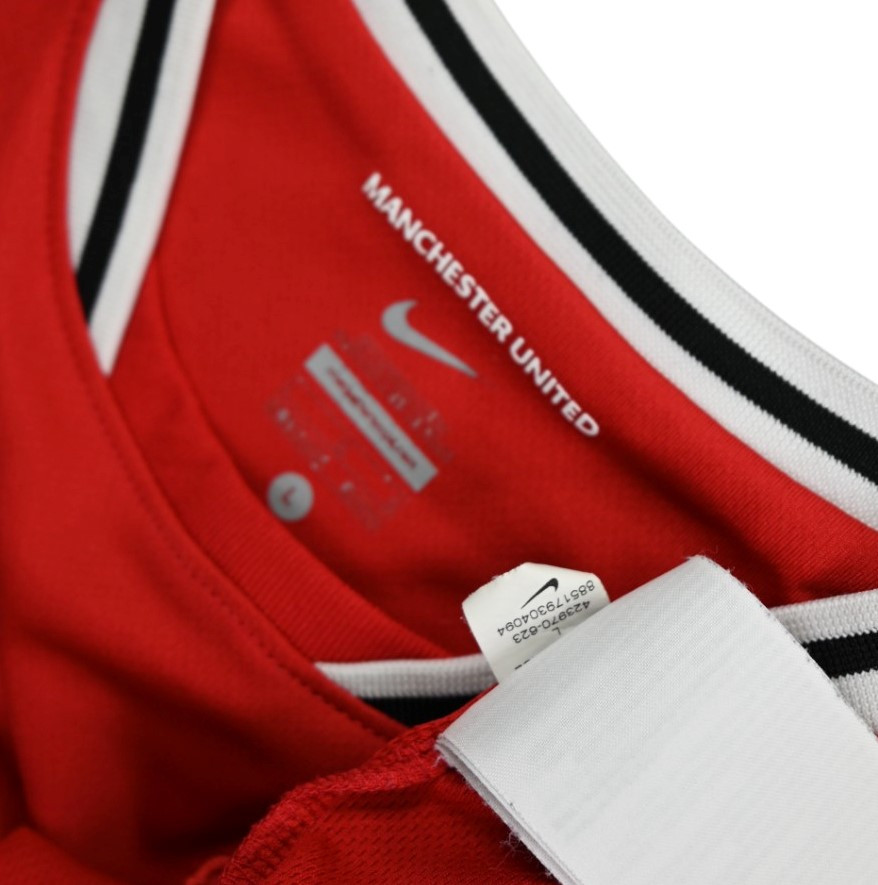 2011-12 MANCHESTER UNITED KOSZULKA L. BOYS