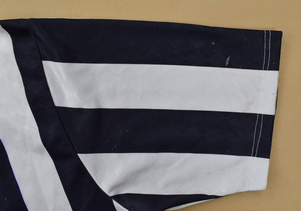 1988-90 NEWCASTLE UNITED SHIRT S