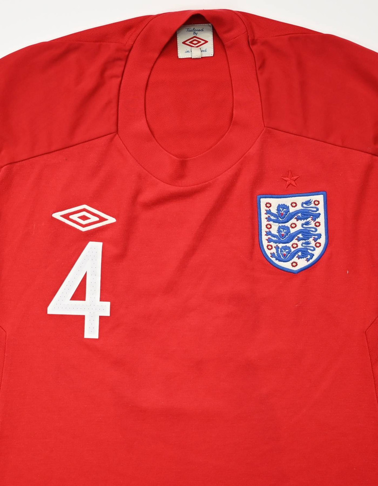 2010-11 ENGLAND *GERRARD* SHIRT L