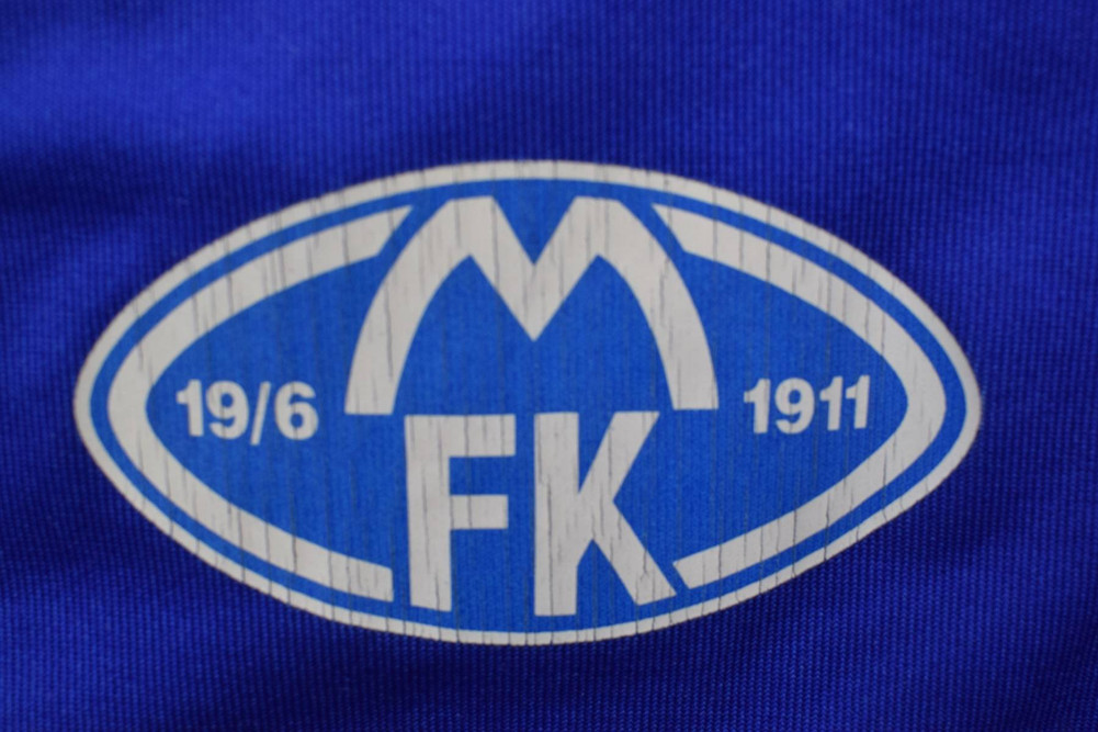 2009-10 MOLDE FK LONGSLEEVE M